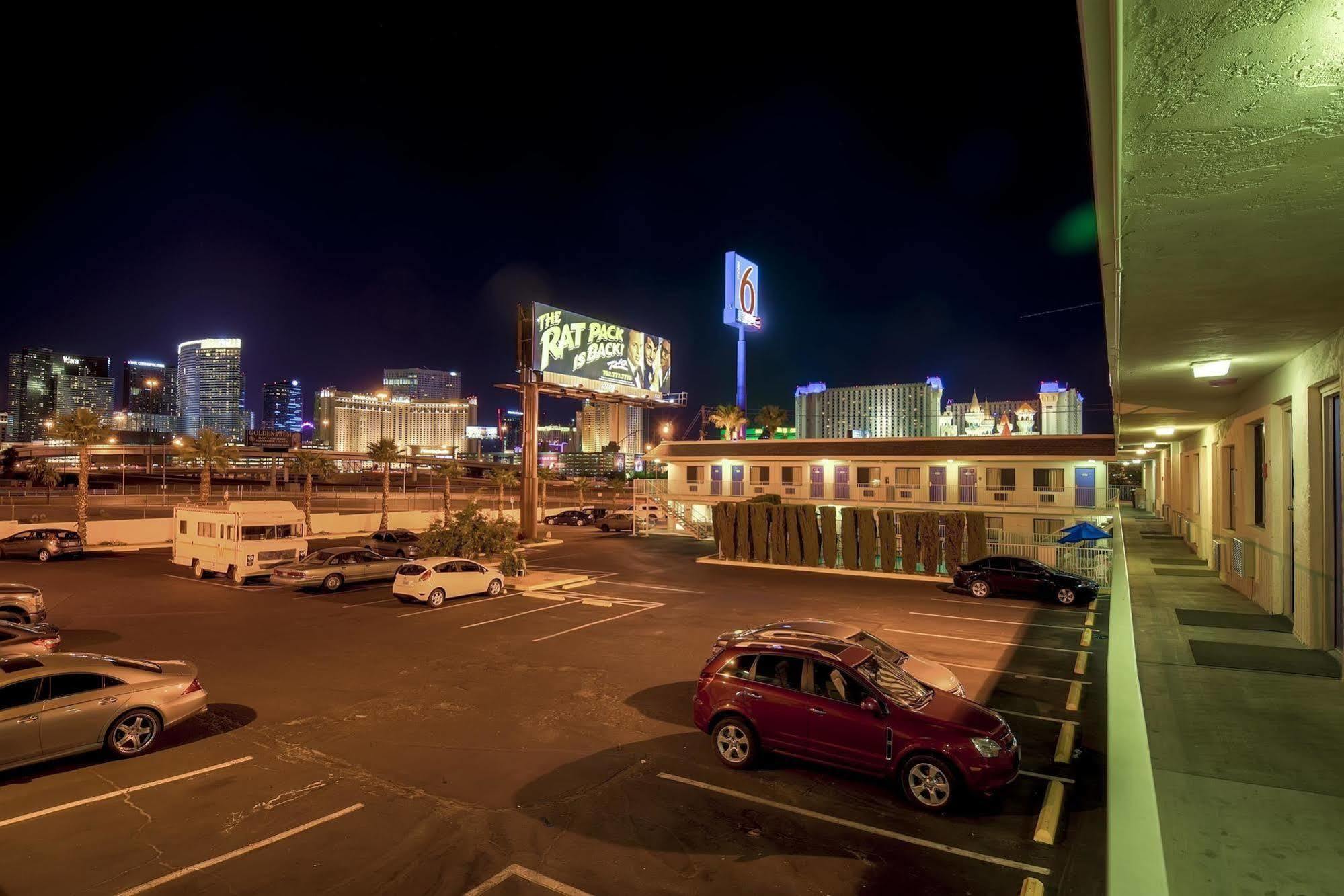 Motel 6-Las Vegas, Nv - I-15 Stadium Exterior photo